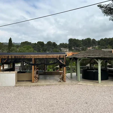 Brooklyn Rose Sanary-sur-Mer