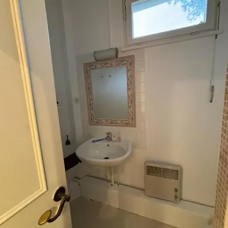 Brooklyn Rose * 滨海萨纳里